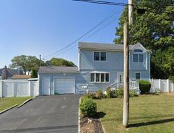 Pre-foreclosure in  W 6TH ST Deer Park, NY 11729
