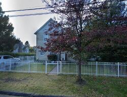Pre-foreclosure in  Wyman Ave Huntington Station, NY 11746