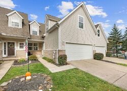 Pre-foreclosure in  Southporte Strongsville, OH 44136