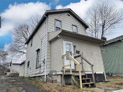 Pre-foreclosure in  10th Ave Beaver Falls, PA 15010