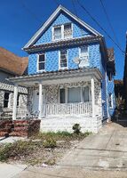 Pre-foreclosure Listing in 118th St SOUTH RICHMOND HILL, NY 11419