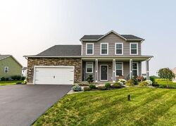 Pre-foreclosure in  Lepinske Farm Pl Clay, NY 13041
