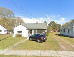  E 9th St, Scotland Neck NC