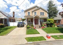 Pre-foreclosure in  Theodora St Franklin Square, NY 11010