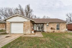 Pre-foreclosure in  Lisa Ln Oklahoma City, OK 73115