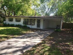 Pre-foreclosure in  COROT CT Jacksonville, FL 32210
