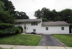  Arlington Dr, Howell NJ