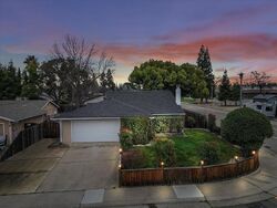 Pre-foreclosure in  WOODDALE WAY Citrus Heights, CA 95610
