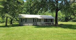 Pre-foreclosure in  AKRON LN Pell City, AL 35125