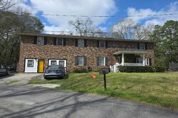 Pre-foreclosure in  MEADOW AVE Savannah, GA 31405