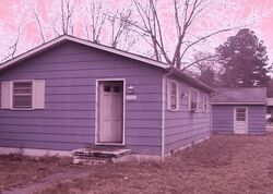 Pre-foreclosure in  BLUEFIELD ST Hopewell, VA 23860