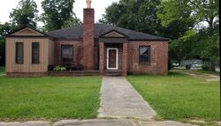 Pre-foreclosure in  LYNMORE AVE Macon, GA 31206