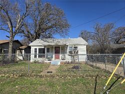 Pre-foreclosure in  MOBERLY ST Fort Worth, TX 76119