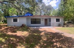 Pre-foreclosure in  S OREGON CIR Tampa, FL 33612
