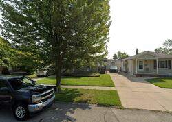 Pre-foreclosure in  18TH ST Wyandotte, MI 48192