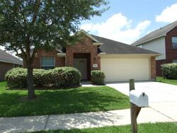 Pre-foreclosure in  ROCKWALL TRAIL DR Humble, TX 77346