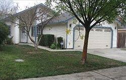Pre-foreclosure in  RICARDO WAY Modesto, CA 95351