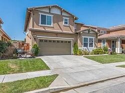 Pre-foreclosure in  GAZEBO LN Hemet, CA 92545