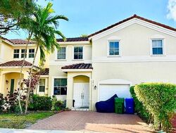 Pre-foreclosure in  SW 171ST TER Hollywood, FL 33027
