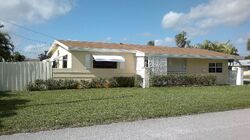 Pre-foreclosure in  JAMAICA DR Hollywood, FL 33023