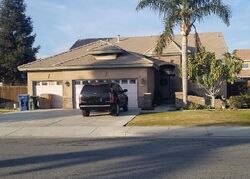 Pre-foreclosure in  CRESTLINE FALLS LN Bakersfield, CA 93313