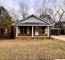  Barton St, Andalusia AL