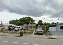  Hialeah Dr, Hialeah FL