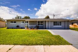 Pre-foreclosure in  Dianne Dr Cocoa, FL 32926