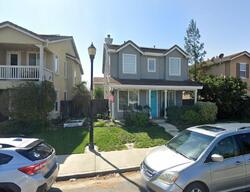 Pre-foreclosure in  Valley Glen Dr Dixon, CA 95620