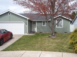 Pre-foreclosure in  Thunderhead Ave White City, OR 97503