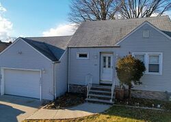 Pre-foreclosure in  Harvard Rd Linden, NJ 07036