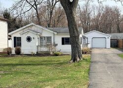  Lakeview Ter, Lake View NY