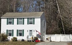 Pre-foreclosure in  Jefferson Dr Hillsborough, NH 03244