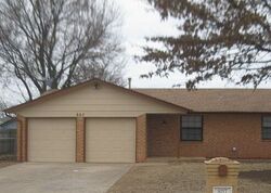 Pre-foreclosure in  Meadowlake Dr Noble, OK 73068