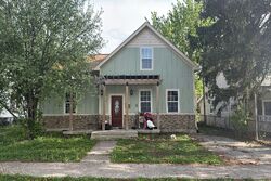 Pre-foreclosure in  W Chestnut St Crawfordsville, IN 47933