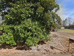 Pre-foreclosure in  Warren Dr Austell, GA 30106