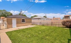  N 23rd Ave, Melrose Park IL