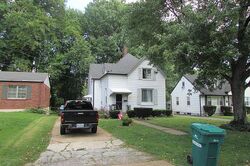 Pre-foreclosure in  Denniston Ln Adamsville, AL 35005