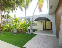 Pre-foreclosure in  Ne 81st Ter Miami, FL 33138