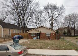 Pre-foreclosure in  Mcdavitt Pl Memphis, TN 38105