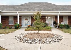 Pre-foreclosure in  Stovall Ct Louisville, KY 40228