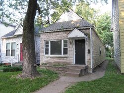 Pre-foreclosure in  S Floyd St Louisville, KY 40203