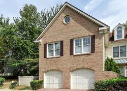 Pre-foreclosure in  Luxberry Dr Rockville, MD 20852