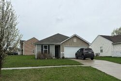  Saddlebrook Dr, Linden MI