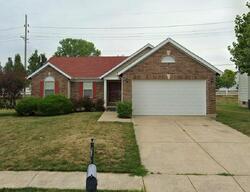 Pre-foreclosure in  Falcon Hill Dr O Fallon, MO 63368