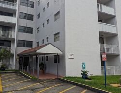 Pre-foreclosure in  Nw 7th St  Miami, FL 33126