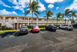  Pine Dr , Pompano Beach FL