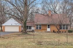 Pre-foreclosure in  N Alton Ave Indianapolis, IN 46268