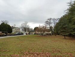 Pre-foreclosure in  Bair Rd Abbottstown, PA 17301
