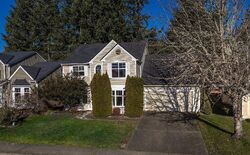 Pre-foreclosure in  167th St E Puyallup, WA 98374